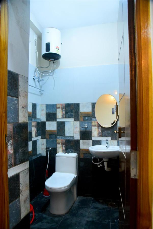 Sri Apartment 2Bhk For Familys Couples Parking A2 Pondicherry Exterior foto